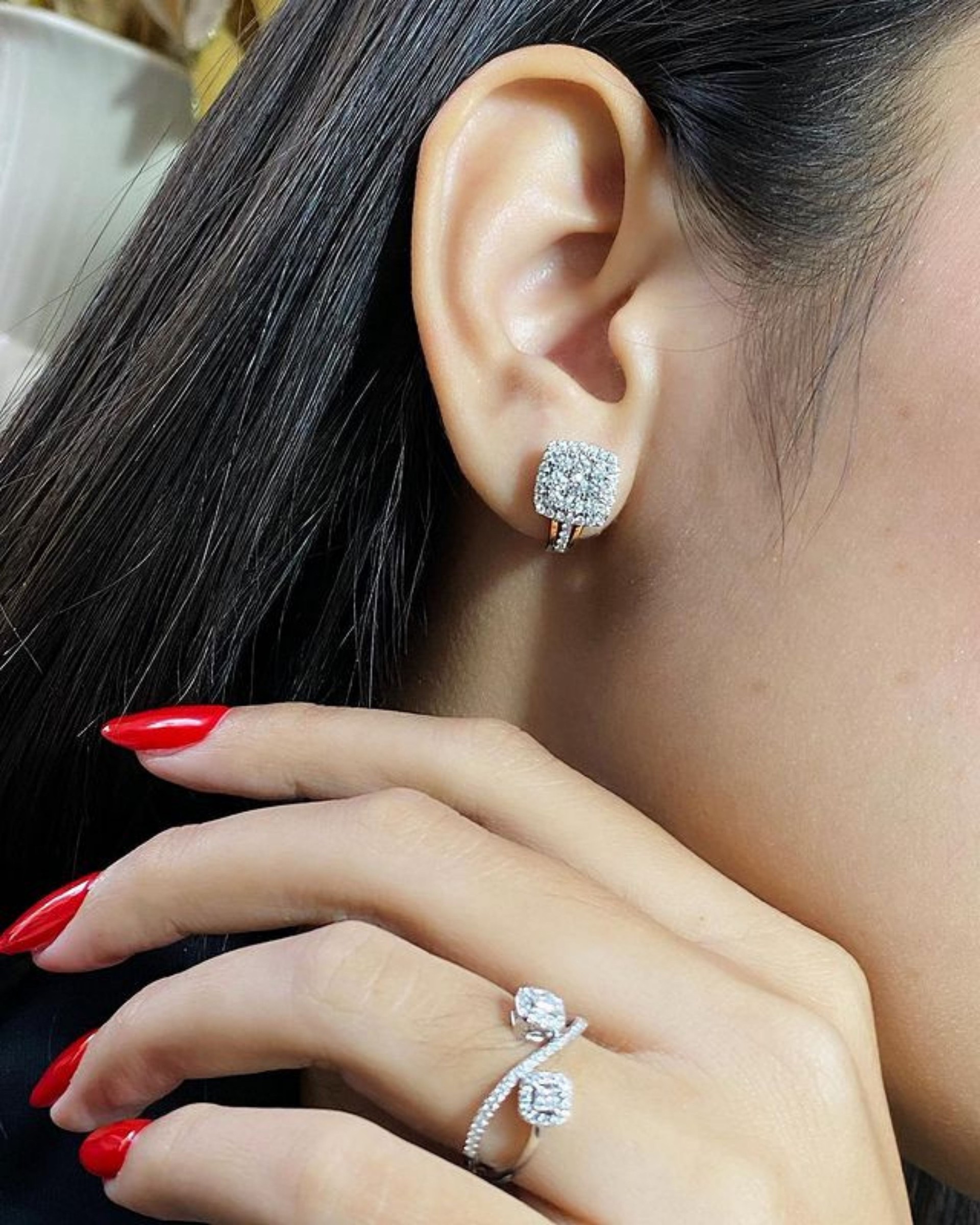 luxury diamond jewelry ring earing necklet bracelet earring DSJ exclusive Deep Shine Jewellers Jewellery jewelry silve gold ice 